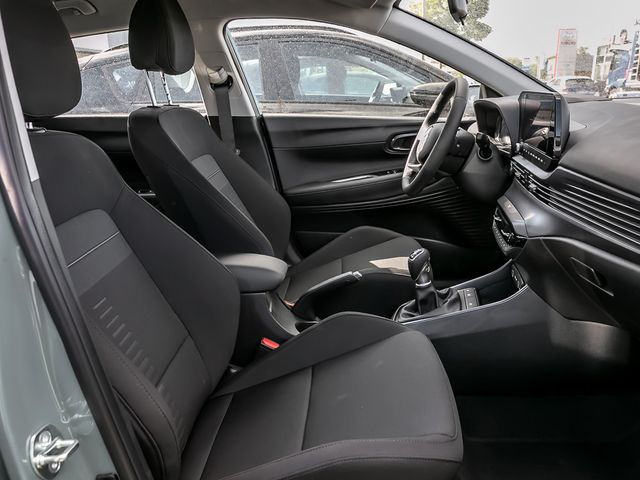 Hyundai Bayon 1.0 Trend 2WD Kamera Navi Komfort-Paket