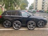 BMW 125i Edition M Sport Shadow Vollausstattung - : Klimaanlage, 12v
