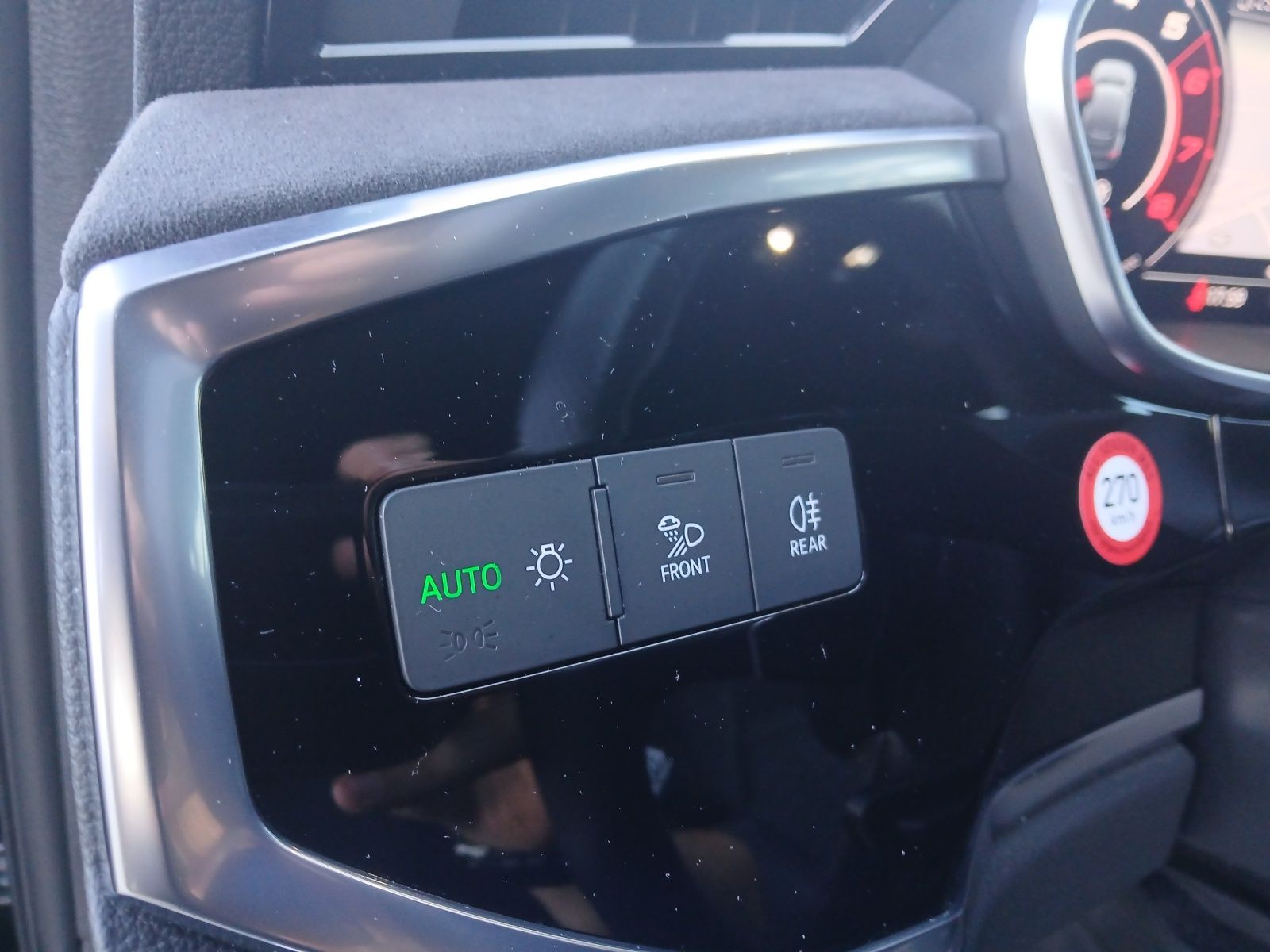 Fahrzeugabbildung Audi RS Q3 Sportback TFSI quattro MATRIX ACC 21" B&O