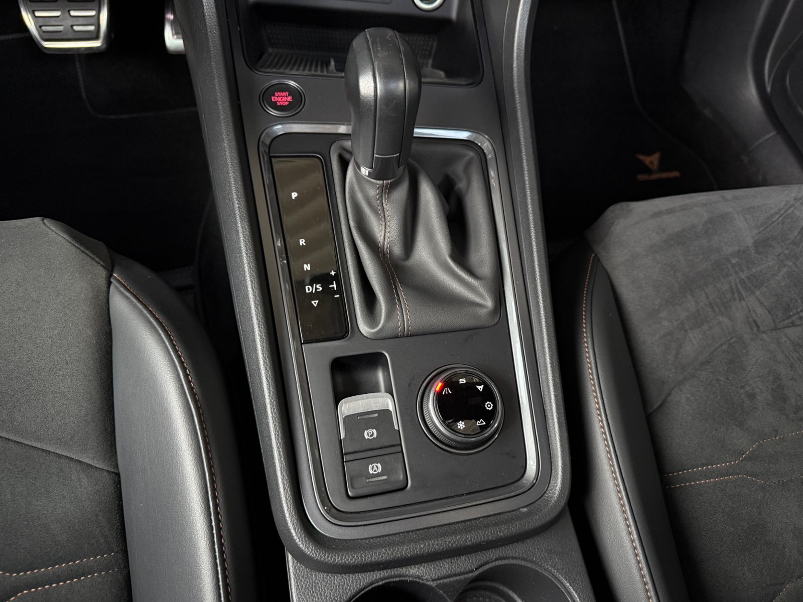 Fahrzeugabbildung CUPRA Ateca 4Drive PANO AHK BEATS ACC 360°