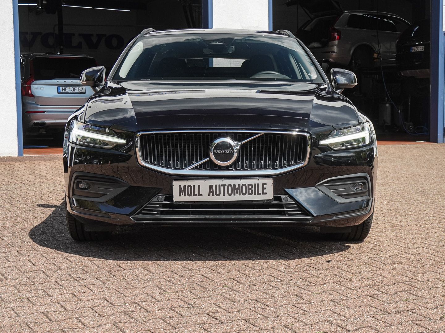 Volvo V60 Kombi Core Digitales Cockpit Soundsystem LED imagem 3