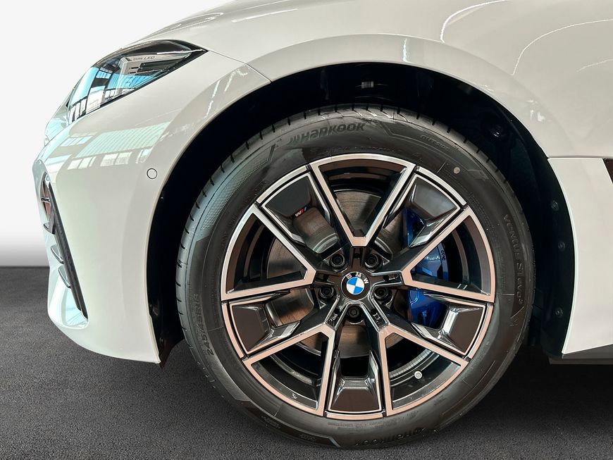 BMW i4 - Bild 7