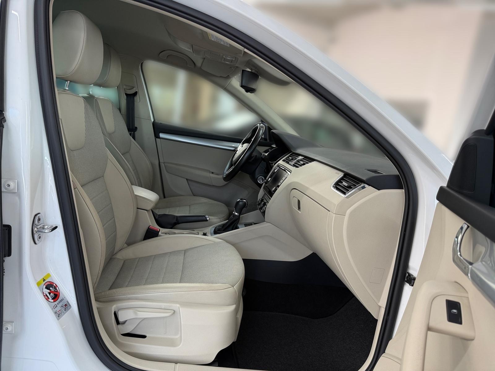 Skoda Octavia Combi 1.4 TSi Automatik Ambition Xenon