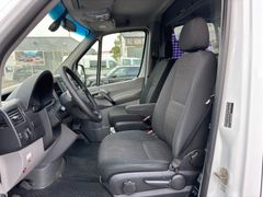 Fahrzeugabbildung Mercedes-Benz Sprinter 313 CDI, 4x4 Allrad, Kastenwagen, AHK