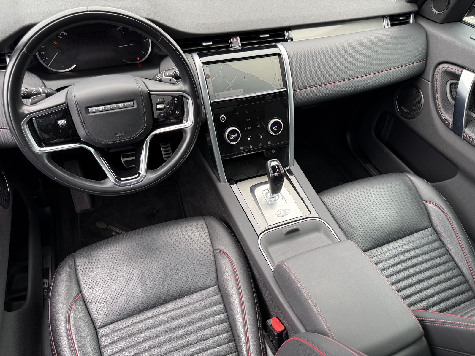 Fahrzeugabbildung Land Rover Discovery Sport D200 R-Dynamic AWD NAV+LED+AHK