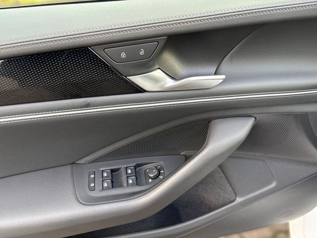 Passat Variant 2.0 TDI DSG BUSINESS LED+AHK+ACC+