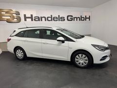 OPEL Astra K Sports Tourer Business*NAVI*PDC*AHK* OPEL Astra K Sports Tourer Business*NAVI*PDC*AHK*