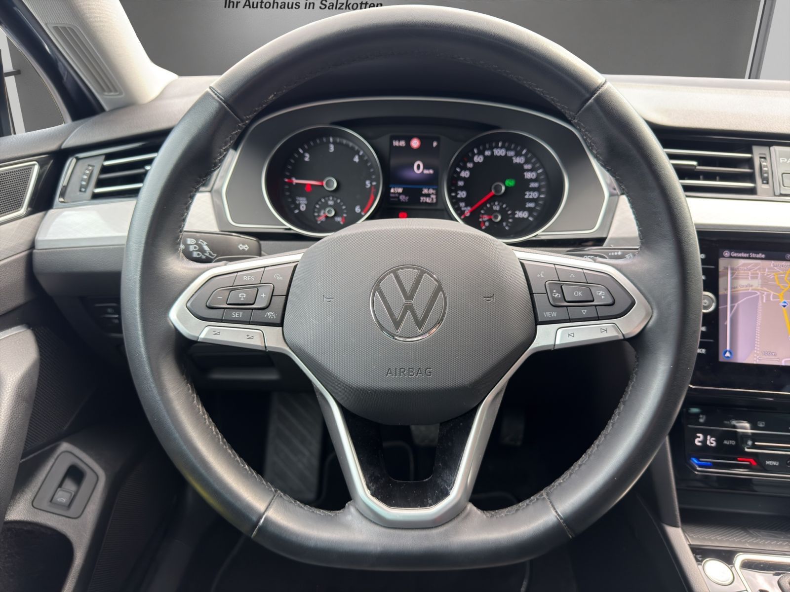 Volkswagen Passat Variant - Bild 14