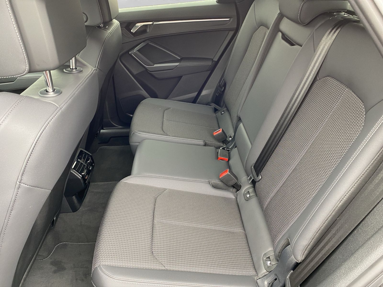 Audi Q3 - Bild 16