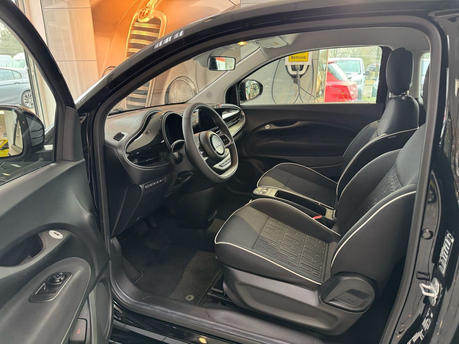 Fiat 500e - Bild 11