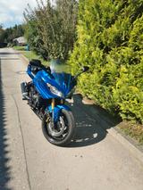 Yamaha FZ8 - YAMAHA FZ8