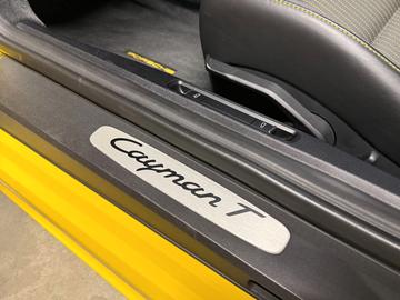 صورة مصغرة 21 لـ 2019 Porsche CAYMAN