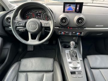 Fahrzeugabbildung Audi A3 Sportback 1.5 TFSI S-Tronic Navi LED Cam ACC