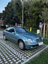 Mercedes-Benz E320 (W211)  - Mercedes-Benz 320: Limousine