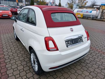 Fiat 500 Cabrio Verdeck rot