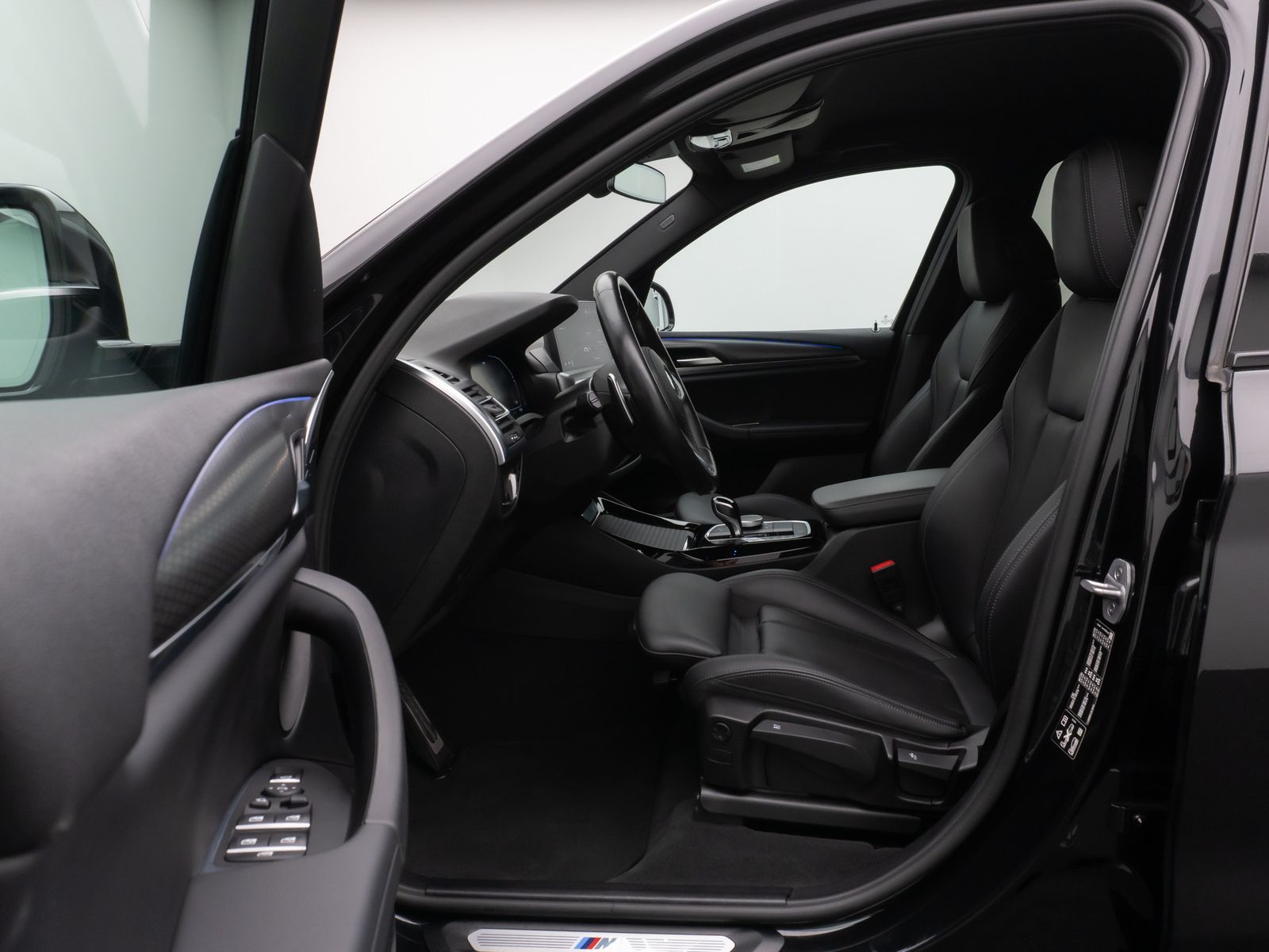 Fahrzeugabbildung BMW X3 xD20d M Sport Kamera DAB Lenkradheizg Komfort