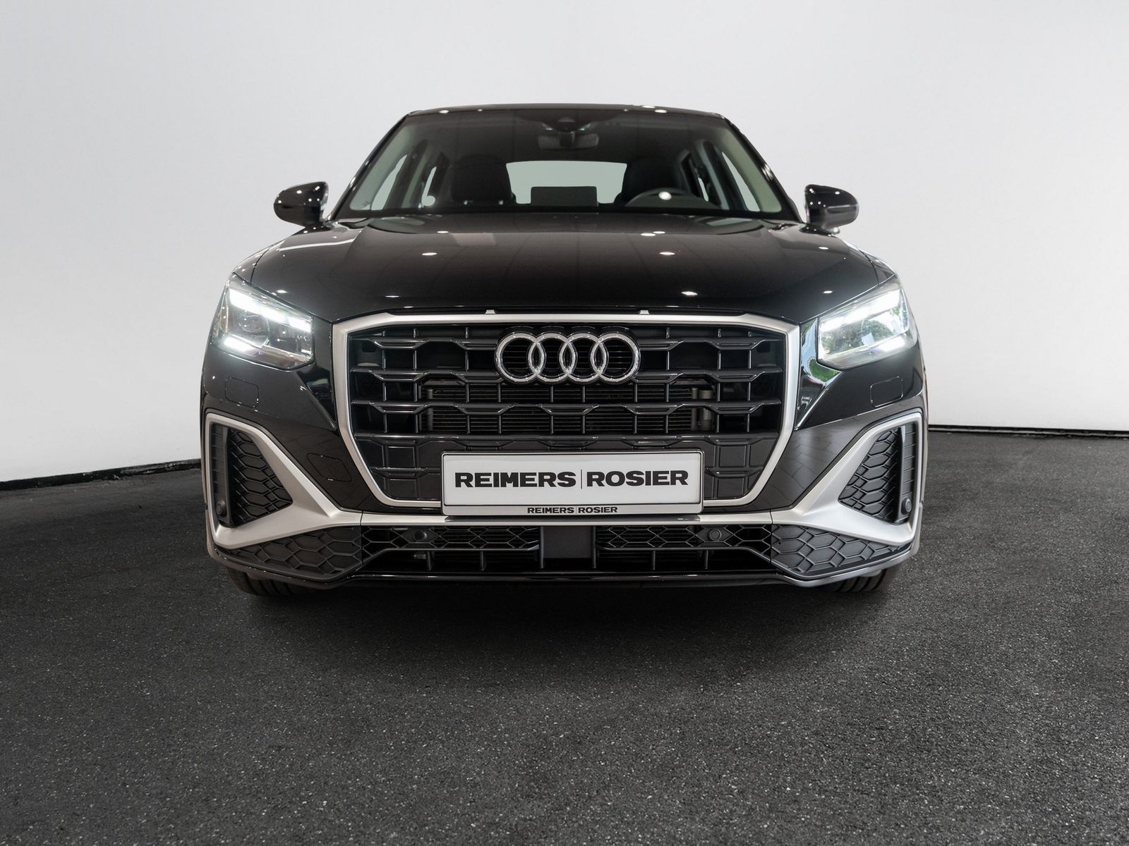 Audi Q2 S line TFSI Kam. Sportp. Virtual el.Heck ACC imagem 3
