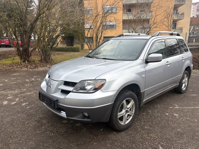 Mitsubishi Outlander 2.4 4WD Gasanlage kein Tüv