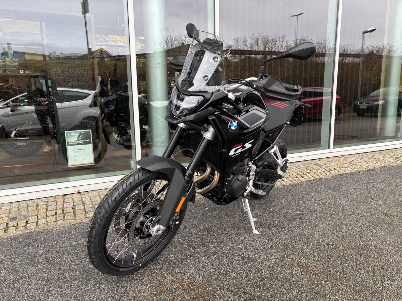 Fahrzeugabbildung BMW F 900 GS Dynamik-Paket