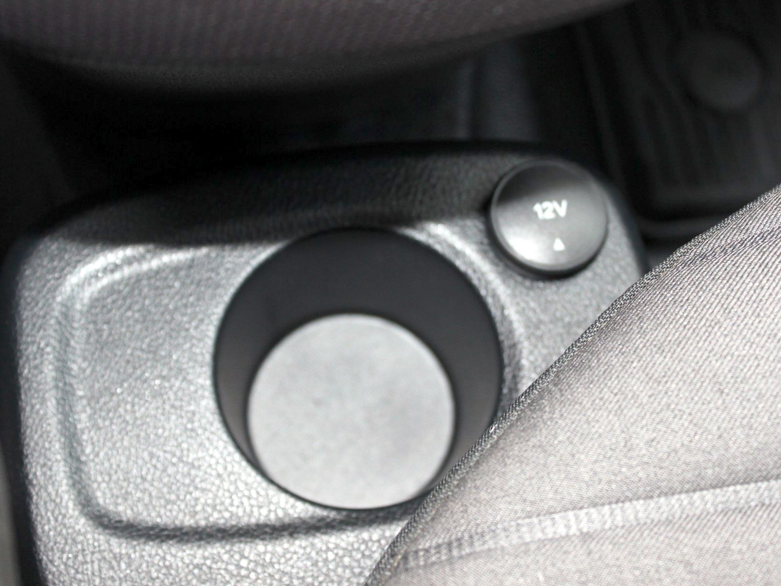 Fahrzeugabbildung Ford Transit Connect Kasten Limited 1,5 EcoBlue