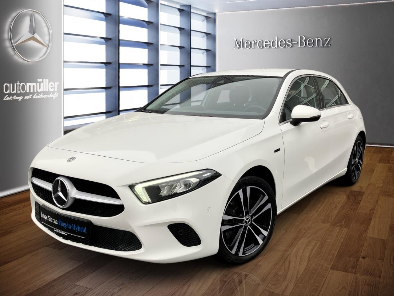 Mercedes-Benz A 250 e Progressive LED+NavPremium+Ambi+AdvSound