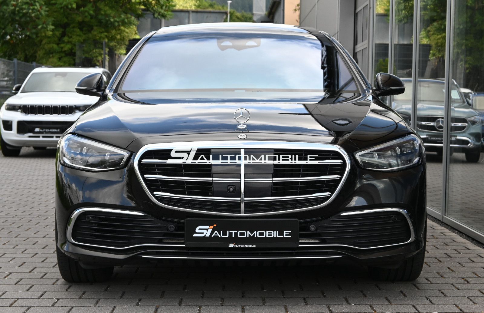 Fahrzeugabbildung Mercedes-Benz S 400 d 4MAT. Lang °UVP 170.901€°AHK°FOND-TV°HUD