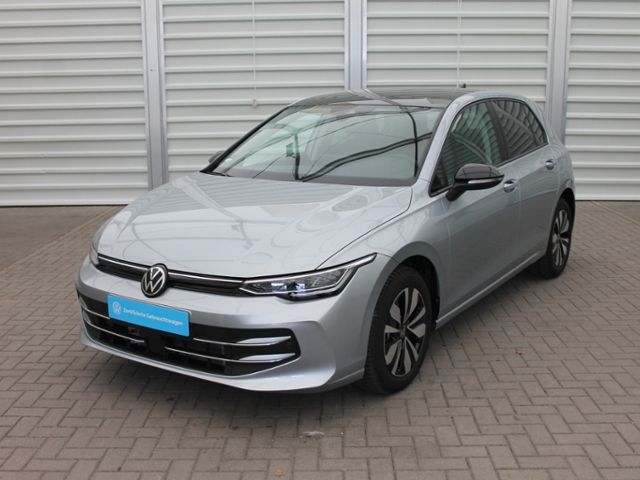 Volkswagen Golf VIII 1.5 TSI Goal PANO NAVI LED TRAVEL KLIM foto 2