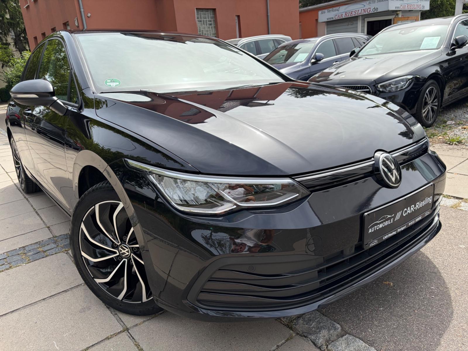 Volkswagen Golf VIII Lim. Life/ACC/KAMERA/ASISS/I HAND, миниатюра 3