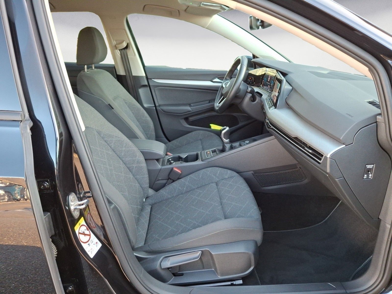 Volkswagen Golf - Bild 9