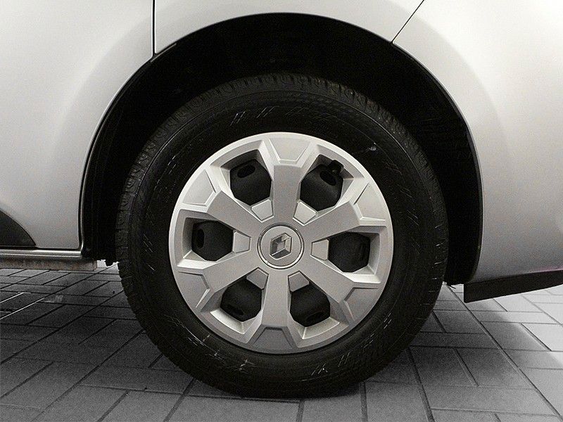 Fahrzeugabbildung Renault Trafic Combi dci 125 Expression*9-Sitzer*Navi*AH