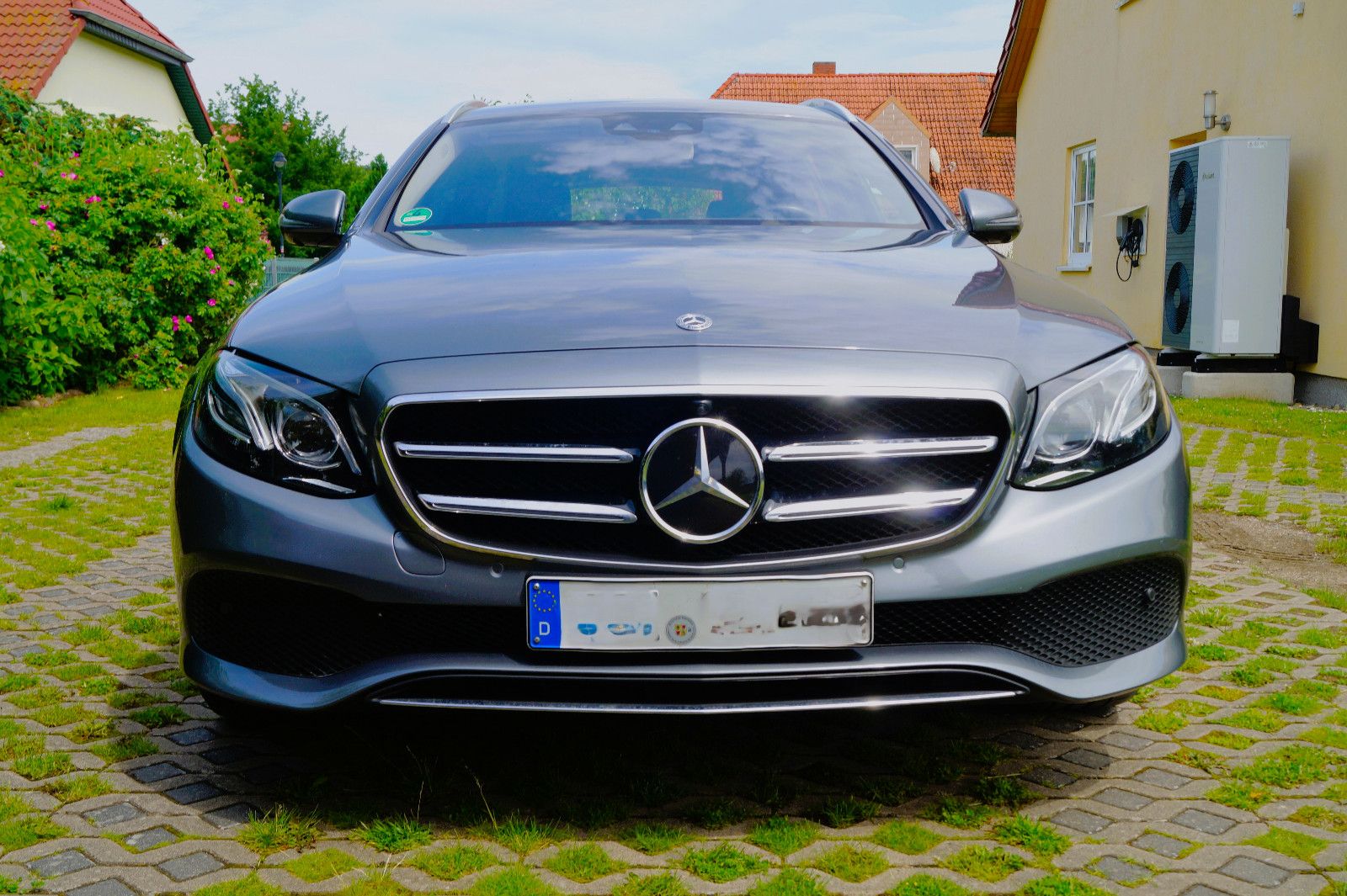 MERCEDES-BENZ E 400 d 4MATIC T-MODELL Autom. - Avangarde