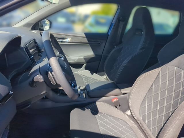 Fahrzeugabbildung SKODA Karoq 1.5 TSI DSG Sportline AHK NAVI LED MATRIX