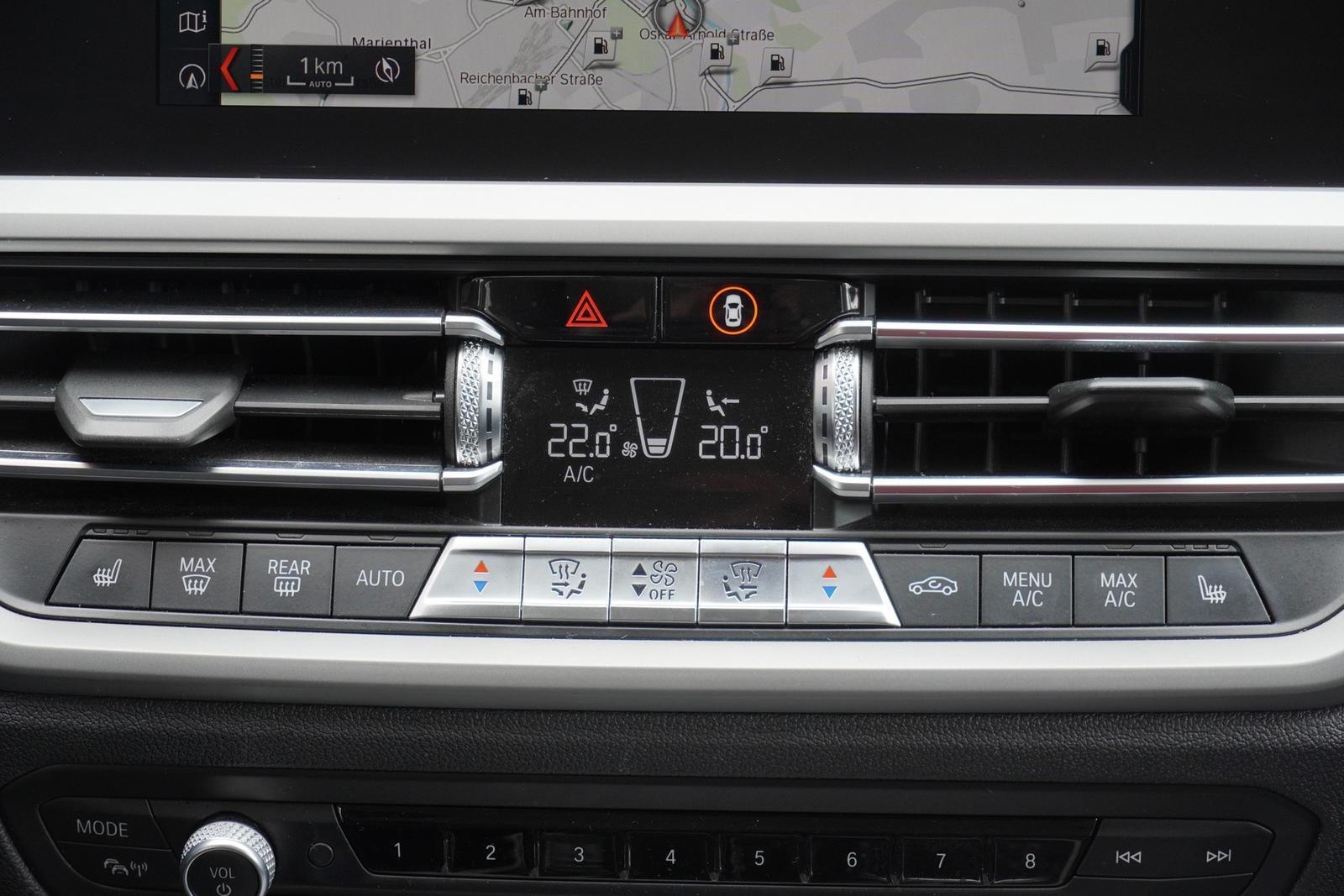 BMW 3 Series d xDrive Advantage LED Navi Tempomat SHZ PDC, миниатюра 21