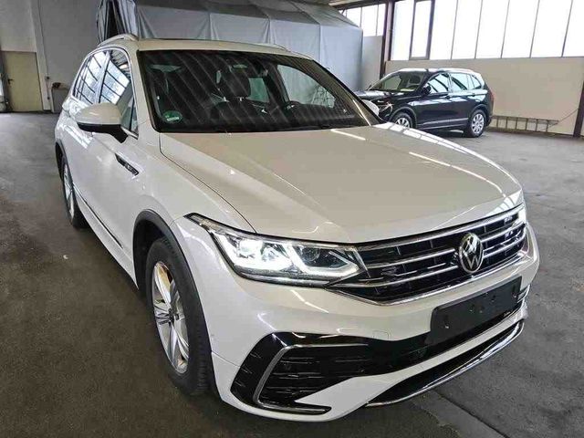 Tiguan 2.0 TDI DSG 4M R-LINE PANO+KAM+AHK+DCC+