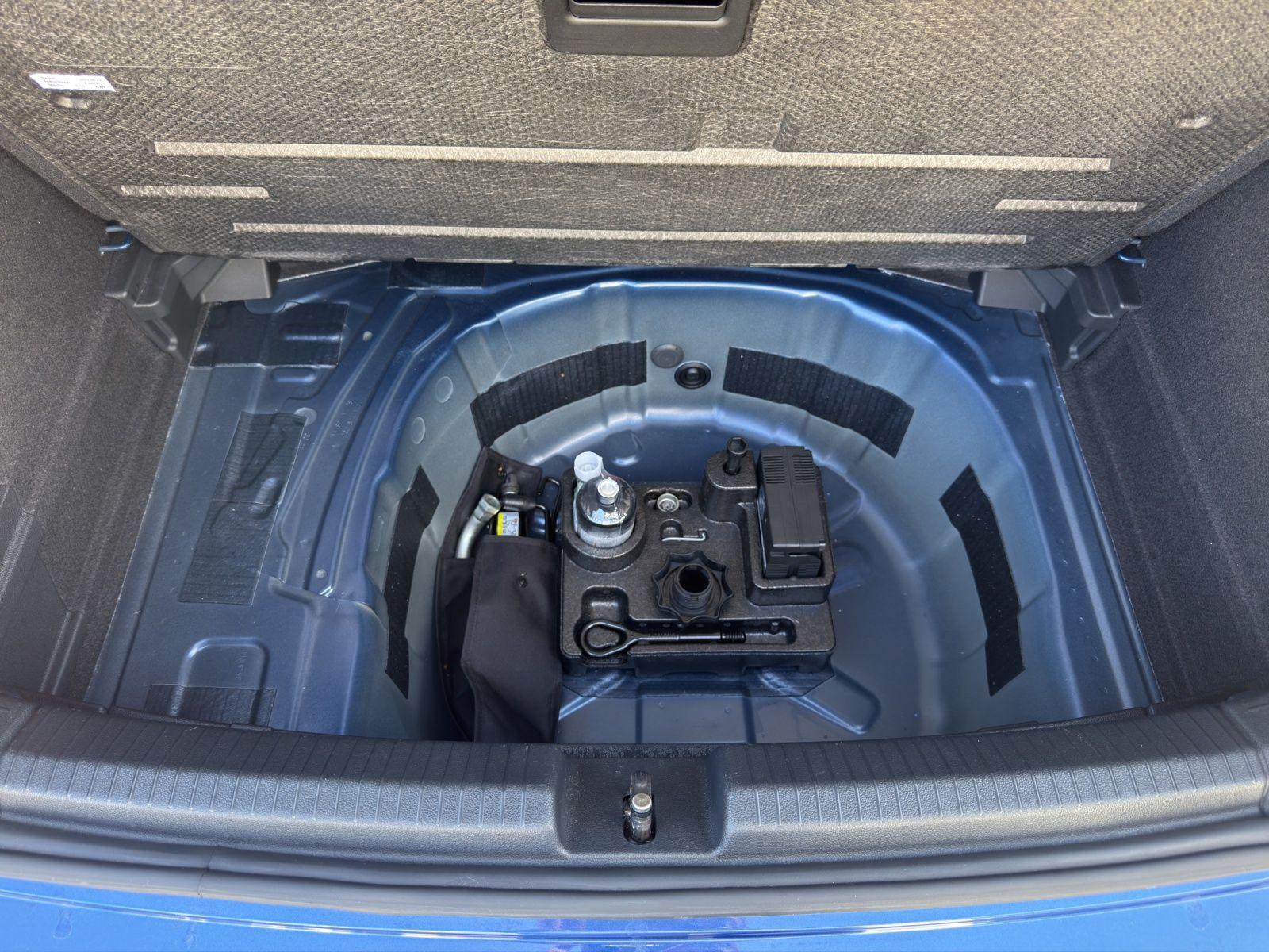 Volkswagen Polo 1.0 TSI R-Line Matrix*Pano*DAB+*Digital*RFK, миниатюра 12