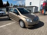 Mercedes-Benz B 200 AUTOMATIK / PDC V+H / SITZHEIZUNG / TEMPO. - gebrauchte Mercedes-Benz B-Klasse aus dem Jahr 2006