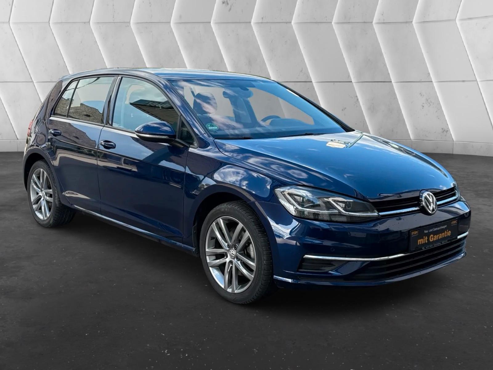 Volkswagen Golf VII Lim. Comfortline LED NAVI PDC