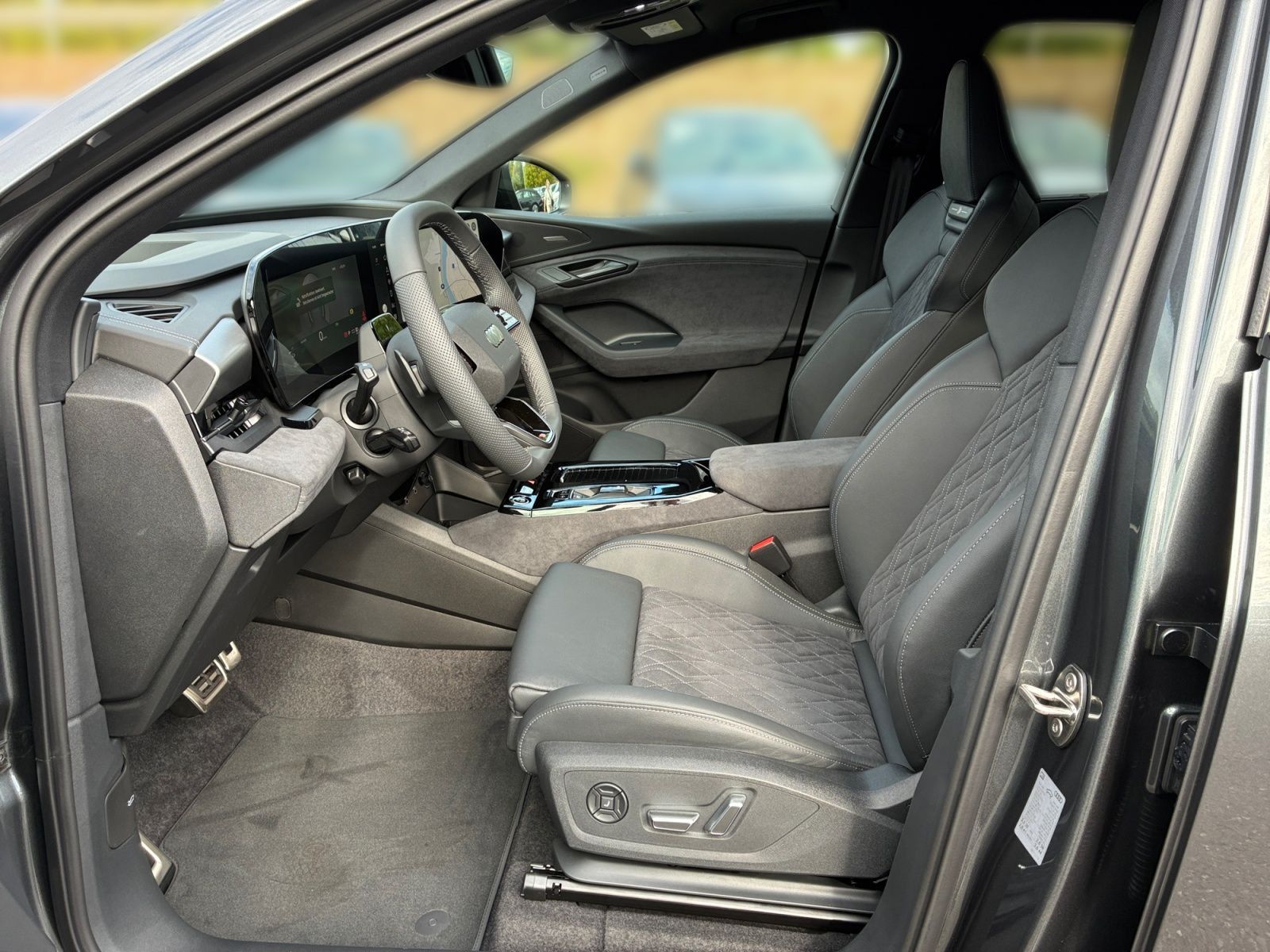Audi Q6 e-tron - Bild 11