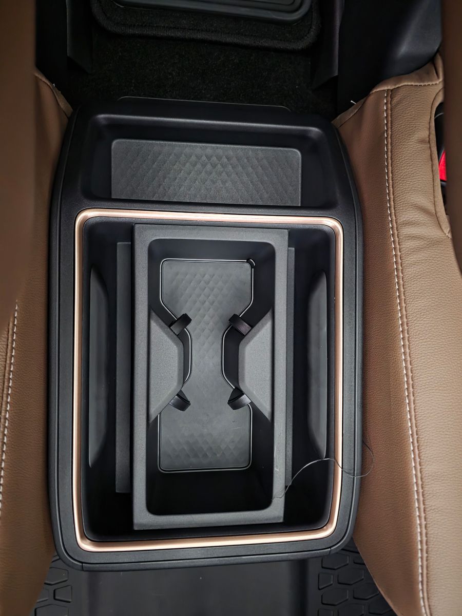 Fahrzeugabbildung Toyota GRAND Highlander Platinum Max T1: 68.000 EURO