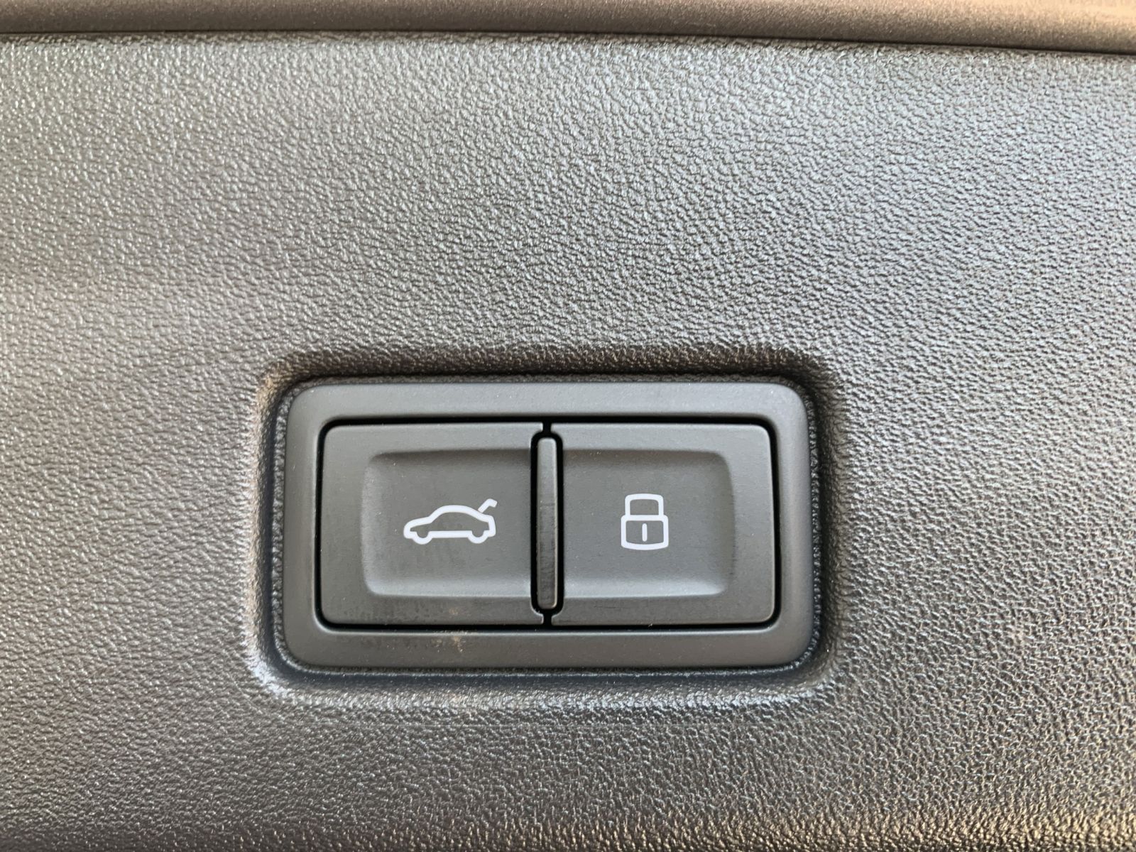 Audi Q4 e-tron - Bild 18