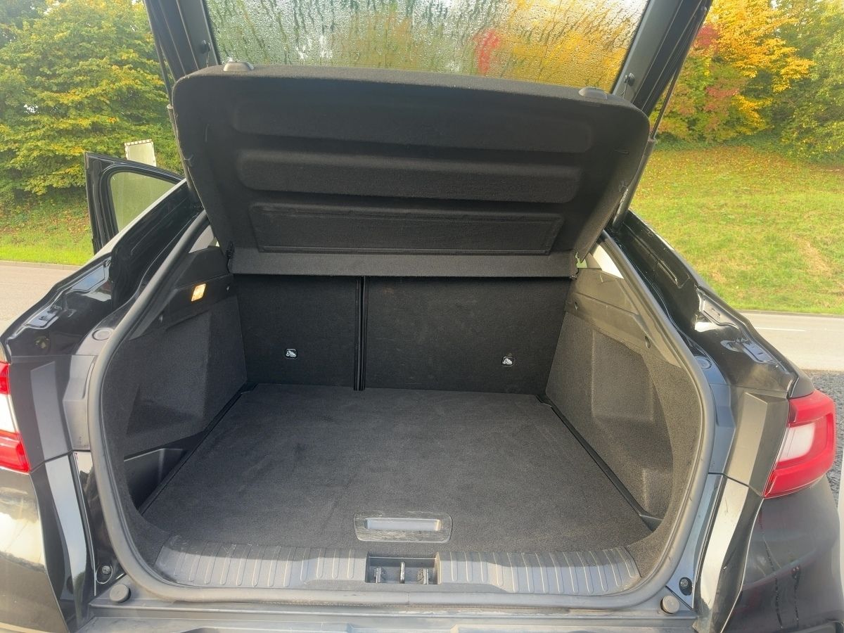 Fahrzeugabbildung Renault Arkana ZEN TCe 140 EDC