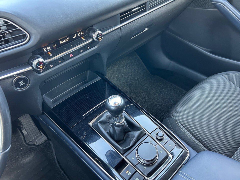 Fahrzeugabbildung Mazda CX-30 SKY-G 122 SELECTION 18" DES/ACT-P 360+BOSE