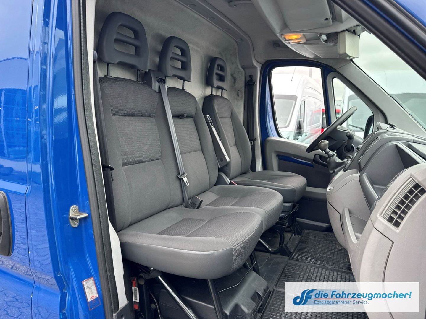 Fahrzeugabbildung Citroën Jumper Kasten 33 L2H1 HDi 120 *EXPORT