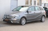 Mercedes-Benz B 200 Automatik Sportpaket+Navi+Kamera+Bi-Xenon - Mercedes-Benz B-Class in Berlin