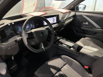 Fotografie 14 des Opel Astra Sports Tourer Electric GS Komfort + Infota