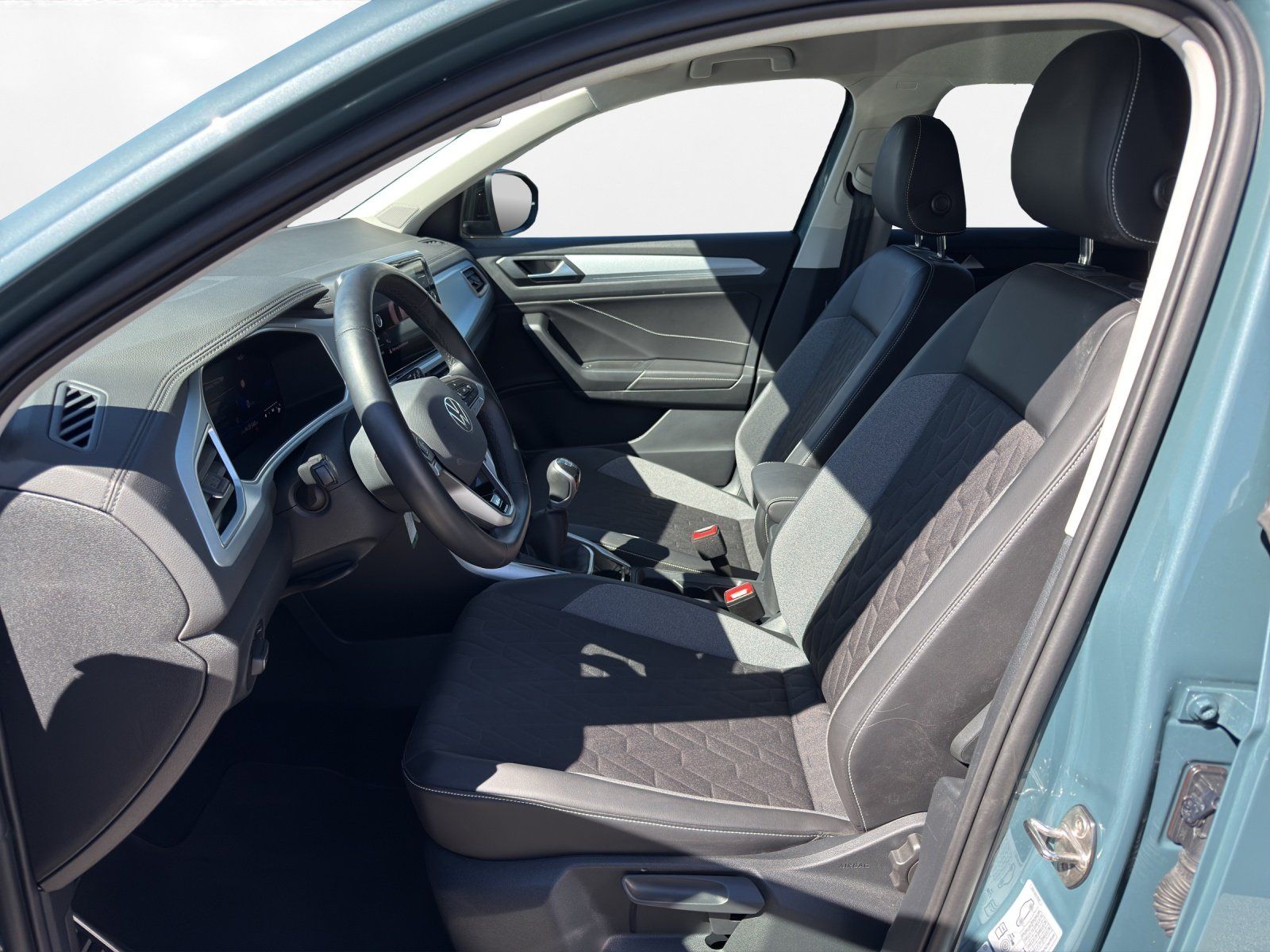 Volkswagen T-Roc - Bild 8