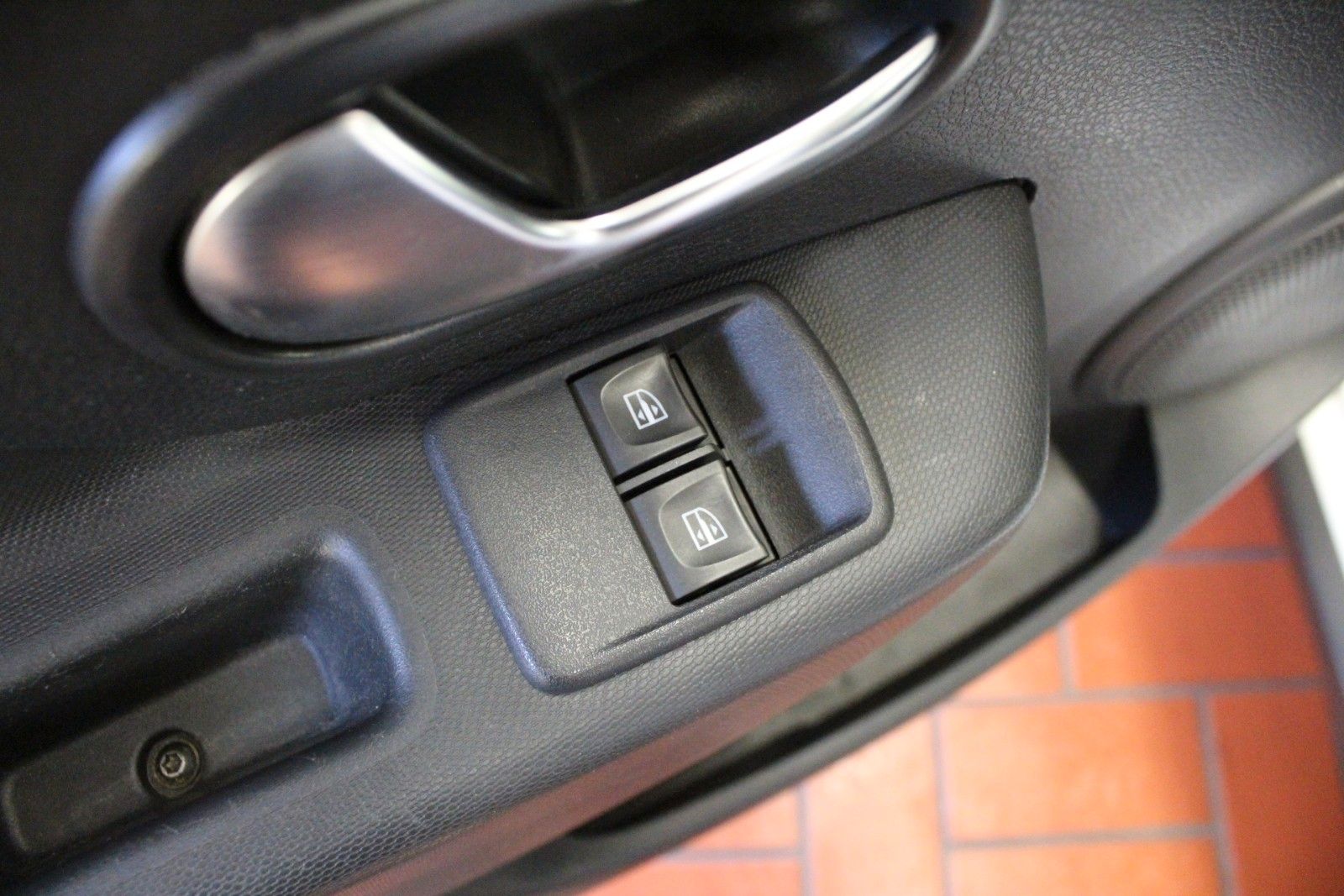 Fahrzeugabbildung Dacia Sandero TCe 90 Stepway *Media-Nav*