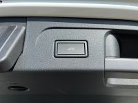 VW Touran 1.5 TSI DSG R-Line Ex 7SI KAM AHK 4J GAR bei Autohaus Landmann & Maier OHG