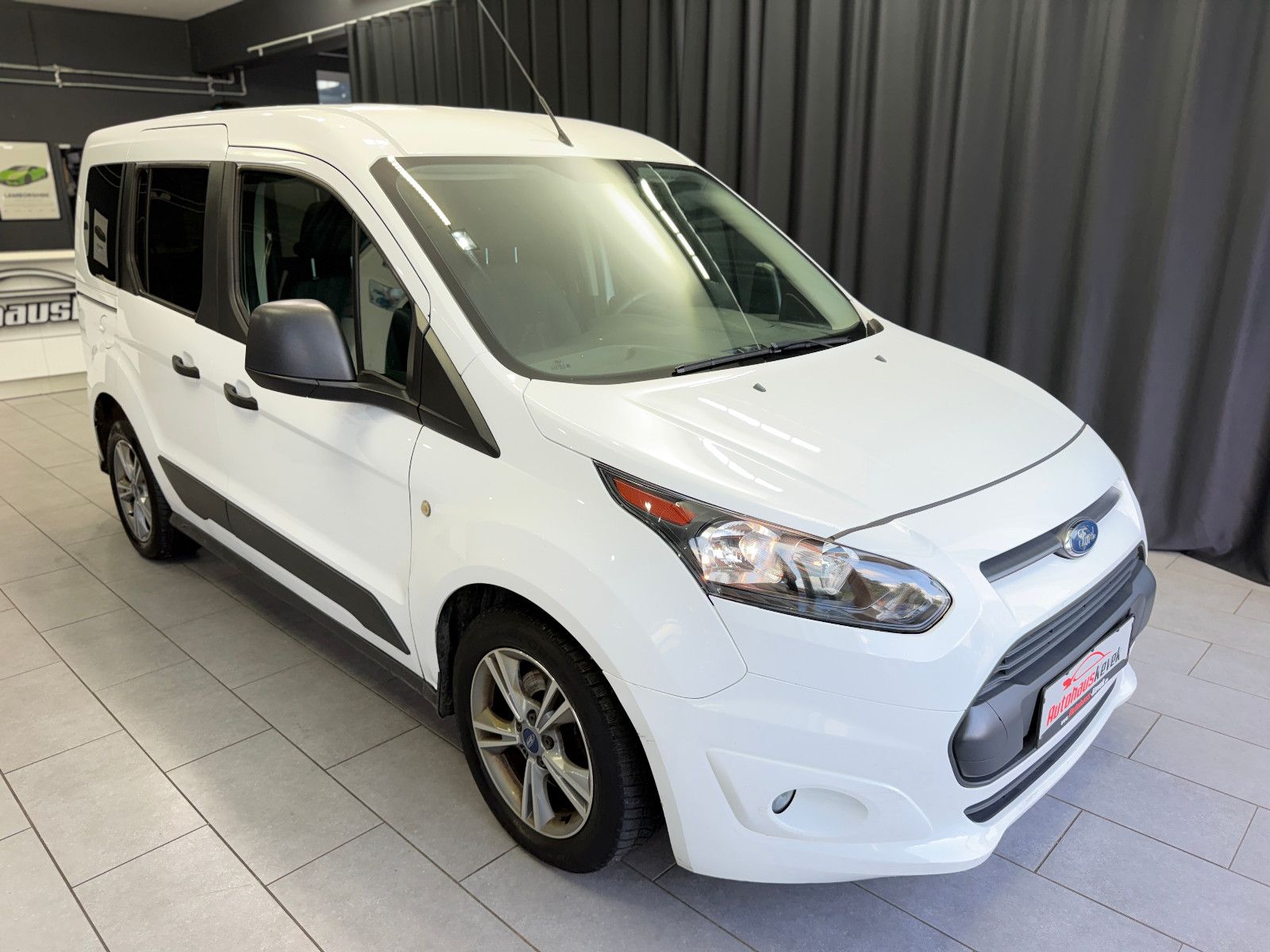 Fahrzeugabbildung Ford Tourneo Connect Trend|KLIMA|PDC