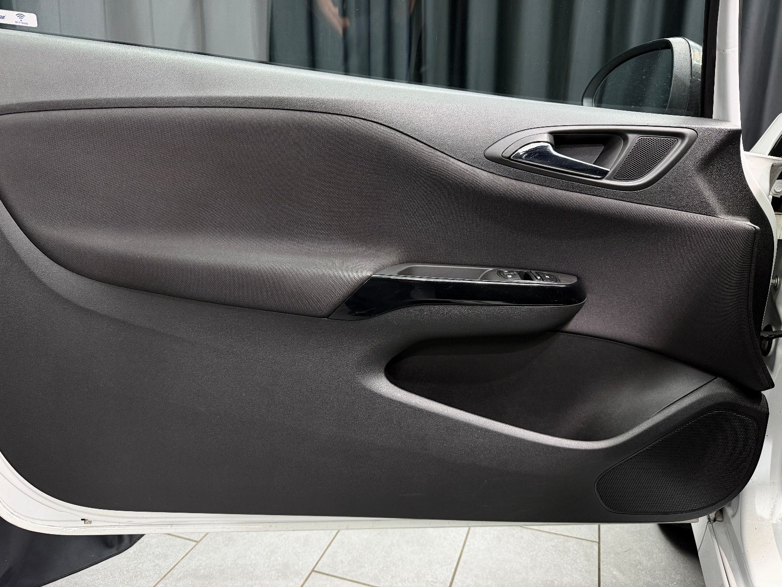 Fahrzeugabbildung Opel Corsa E Color Edition ecoFlex |KLIMA|NAVI|PDC